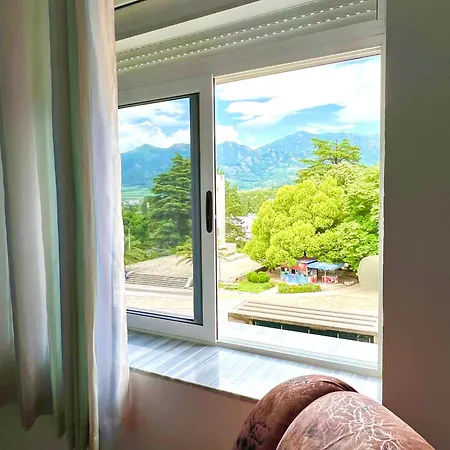 Star Center Apartment