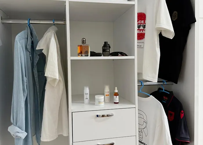 Central- Azure -stay Apartment Permet