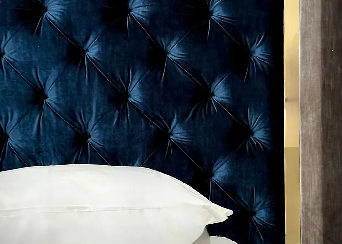 Central- Azure -stay